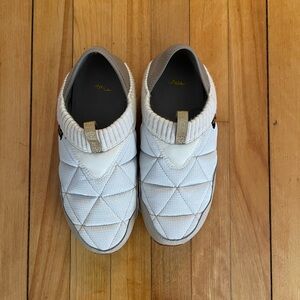 Teva Ember Moc